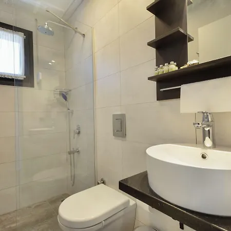 Lui Alaçatı * Çeşme