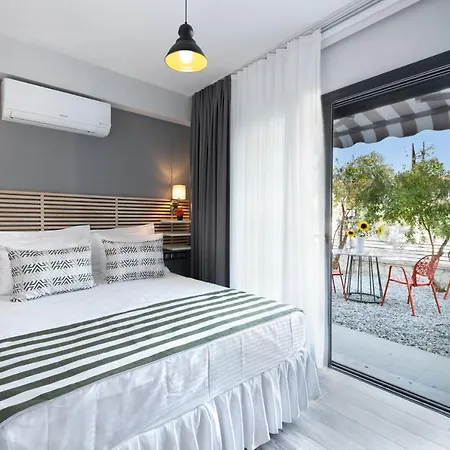Lui Alacati Hotel *